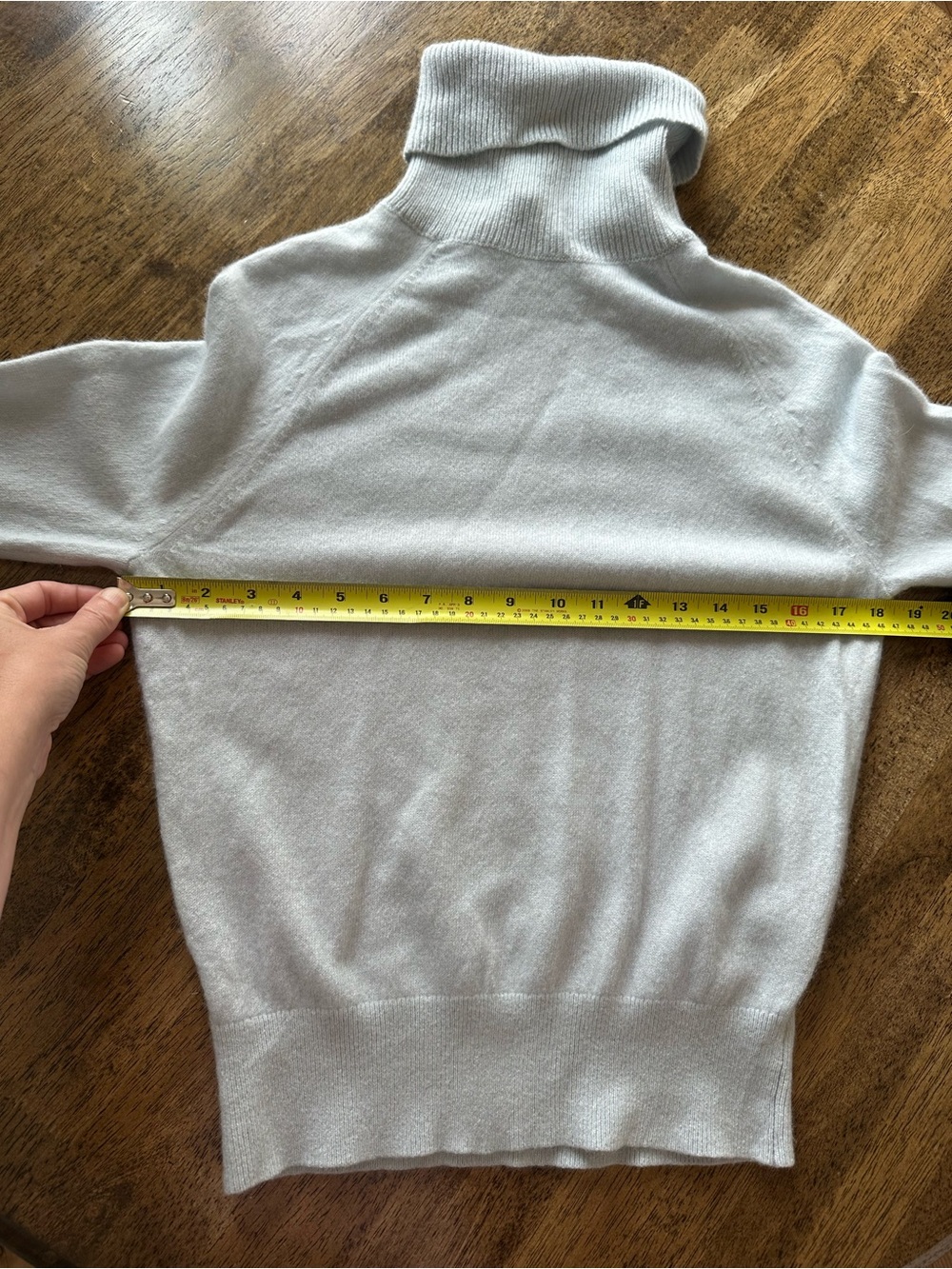 White + Warren Light Gray 100% Cashmere Turtleneck Sweater - Picture 8 of 9
